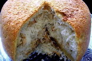 Бочонок из теста с пловом