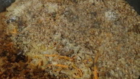 плов из гречки по-русски