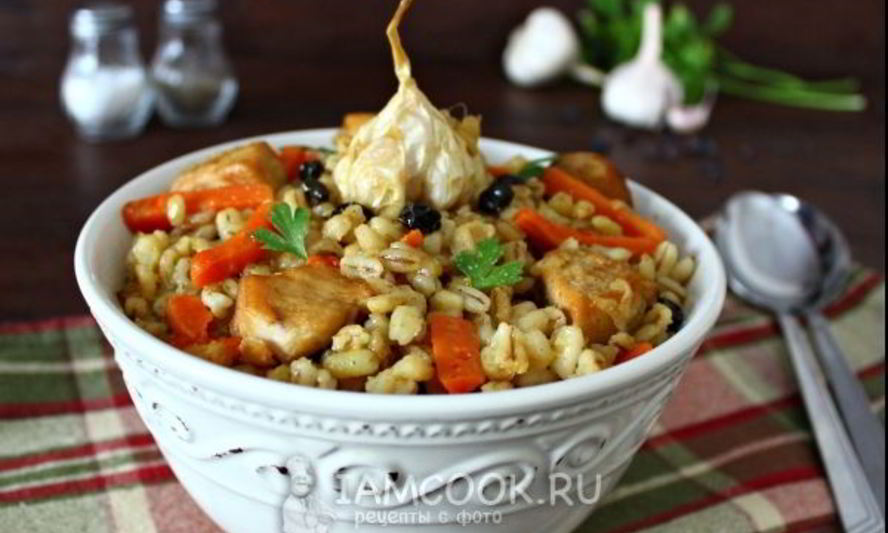 Рецепт плова из перловки в мультиварке