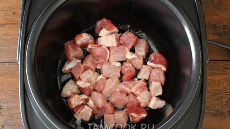 плов из перловки в мультиварке