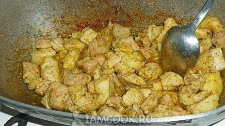 плов из свиной грудинки