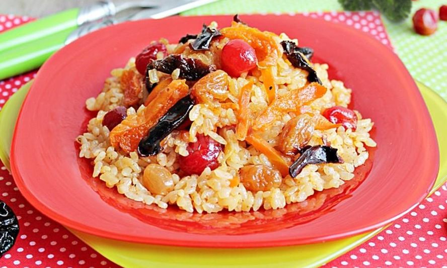 Рецепт плова с черносливом и изюмом