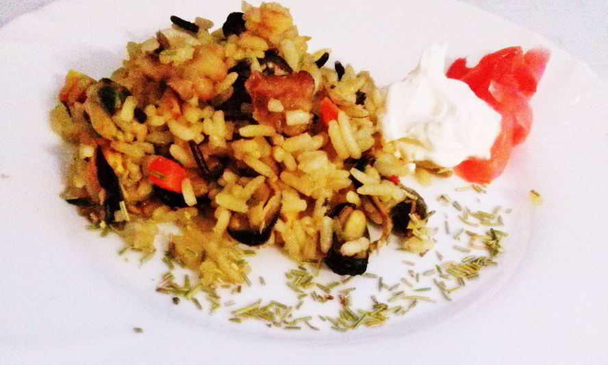 Рецепт плова с диким рисом и морскими гадами
