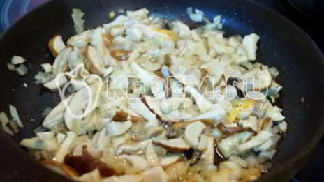 плов с грибами