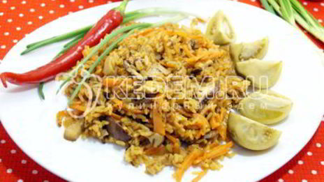 плов с грибами