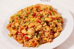 Плов с курицей и овощами