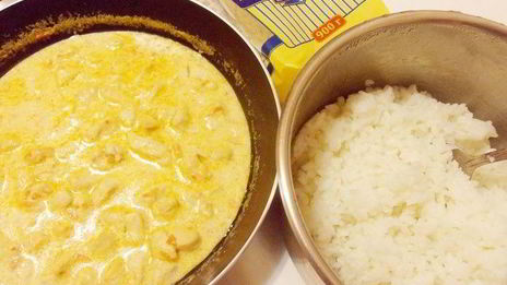 фрикасе из курицы с рисовым медвежонком