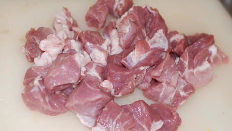 мясное рагу с баклажанами, перцем и помидорами