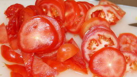 мясное рагу с баклажанами, перцем и помидорами