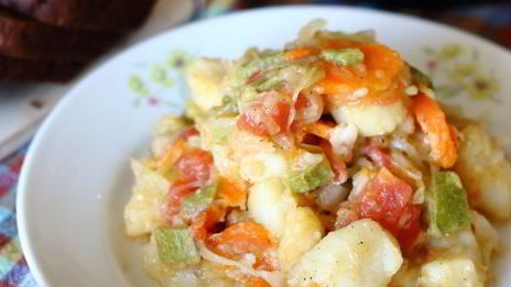 овощное рагу из кабачков, картошки и капусты