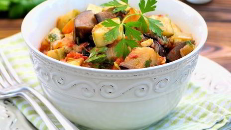 овощное рагу с баклажанами и кабачками в мультиварке