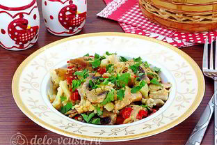 Овощное рагу с курицей в мультиварке