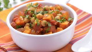 Овощное рагу с нутом