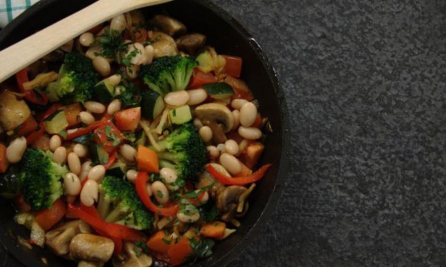 Рецепт рагу из брокколи с фасолью