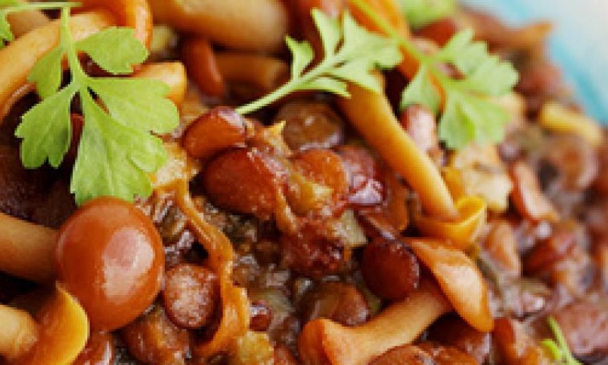 Рецепт рагу из чечевицы с лесными грибами