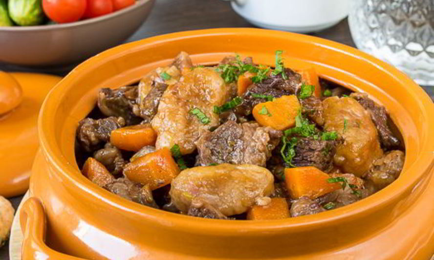 Рецепт рагу из говядины с грибными клецками