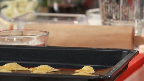 рагу из утки с апельсинами и слоеные закуски