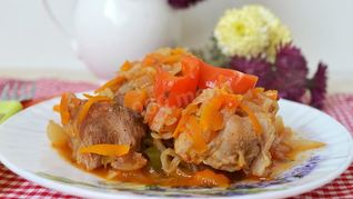 Рагу с мясом тушеное в мультиварке