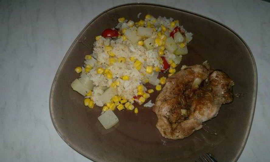 Рецепт рисового рагу с овощами и запеченное бедро индейки в панировке из ржаной муки