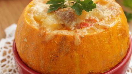 тыква с мясным рагу
