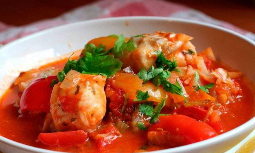 Рецепт вкусного рагу из овощей с куриным филе