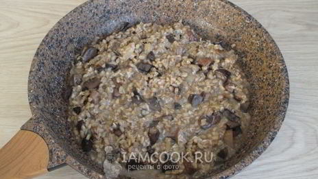 ризотто из перловки с грибами