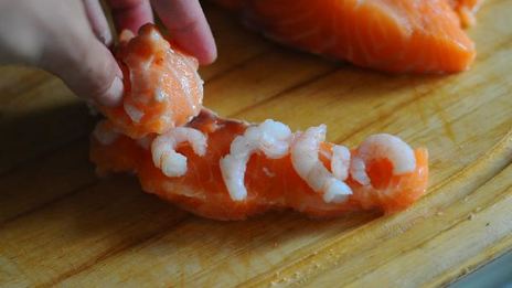 форель фаршированная креветками