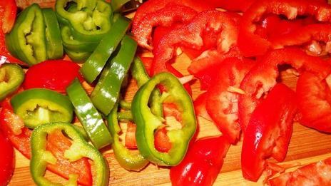 кальмары тушеные с овощами