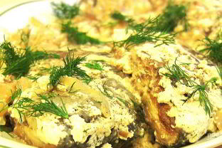 Караси в сметане