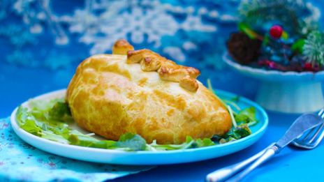 лосось в песочном тесте с ароматным маслом