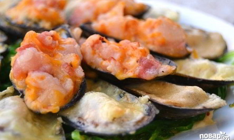 Рецепт мидий, запеченных с сыром