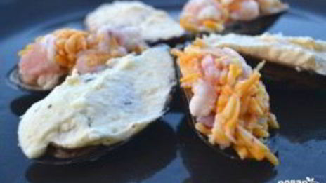 мидии, запеченные с сыром