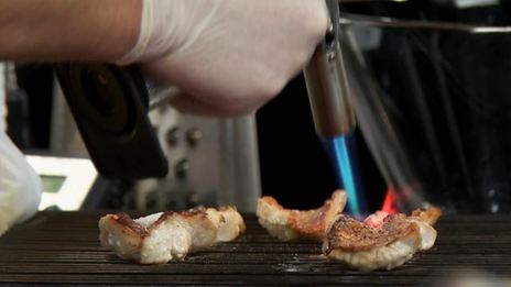 окунь под карамельной корочкой с рисом басмати