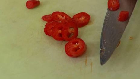 палтус с песто из брокколи