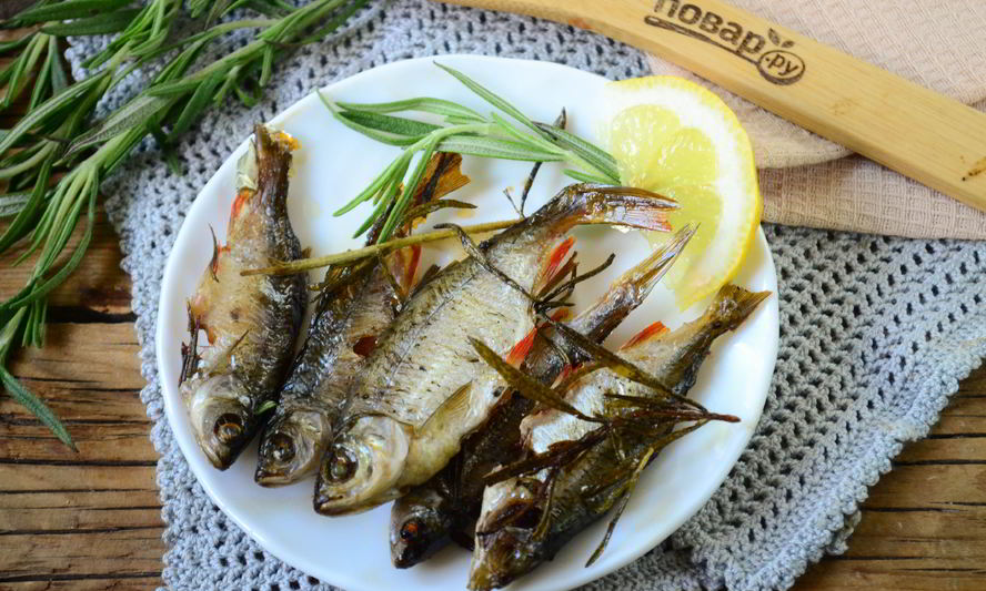 Рецепт плотвы, запеченной в духовке