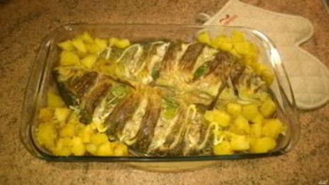 рыба со сметаной