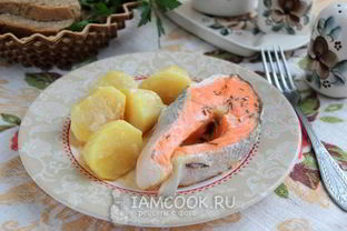 Рыба в мультиварке с картошкой