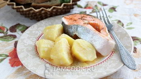 рыба в мультиварке с картошкой