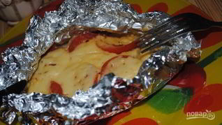 Рыба, запеченная в фольге в мультиварке