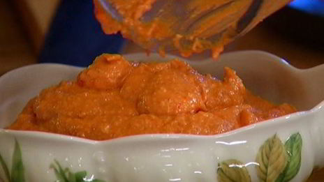 семга с соусом ромеско