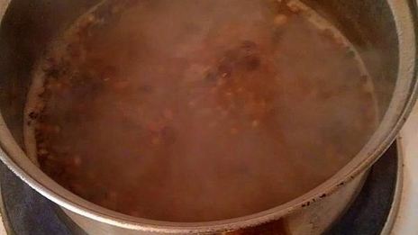 скумбрия в очень пряном маринаде и луковой шубке