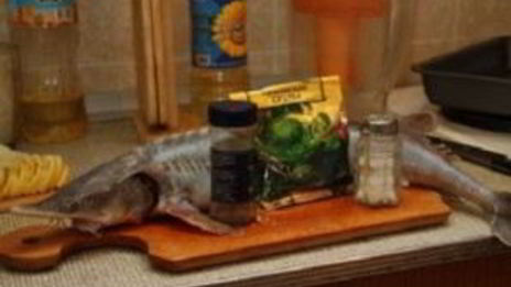 стерлядь, запеченная в фольге