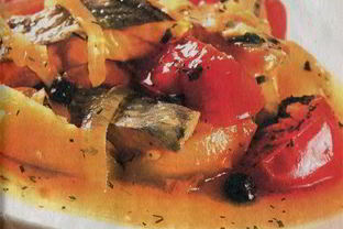 Треска по-селянски, в горшочках