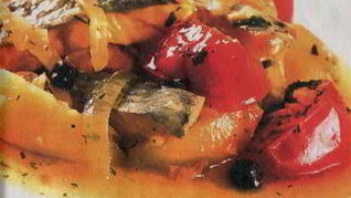 Треска по-селянски, в горшочках