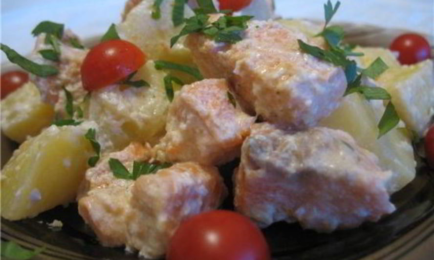 Рецепт тушеной рыбы с картофелем