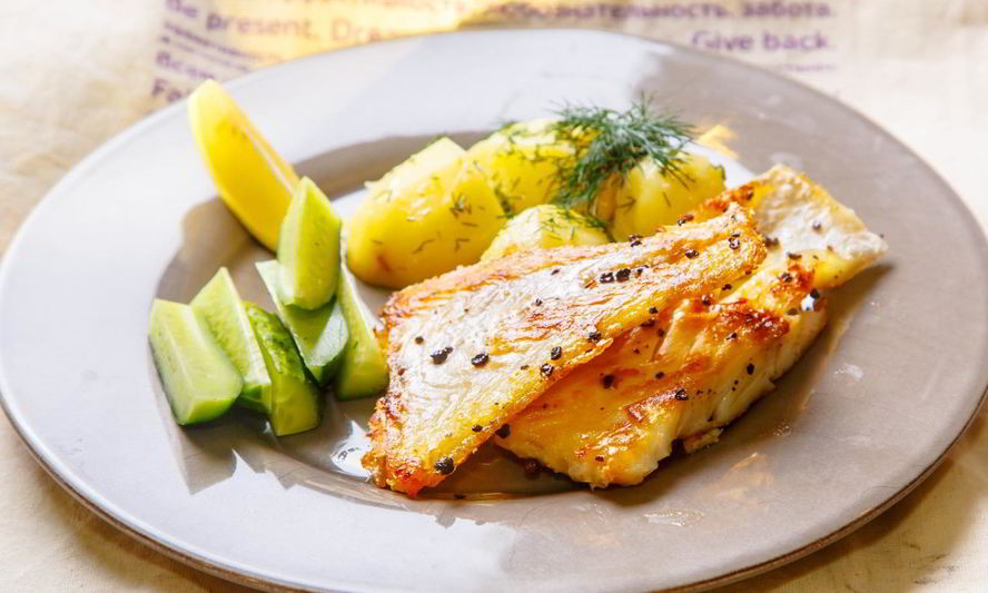 Рецепт жареной рыбы с картофелем