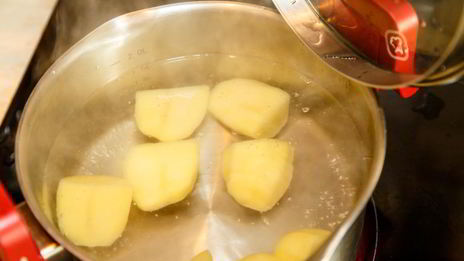 жареная рыба с картофелем