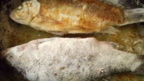 жареная рыба в манке