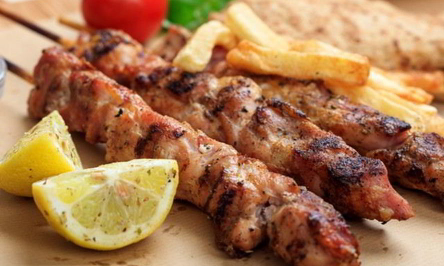 Рецепт куриного шашлыка в медово-лимонном маринаде