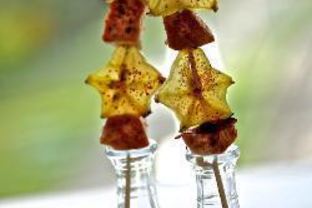 Куриные шашлычки с карамболой